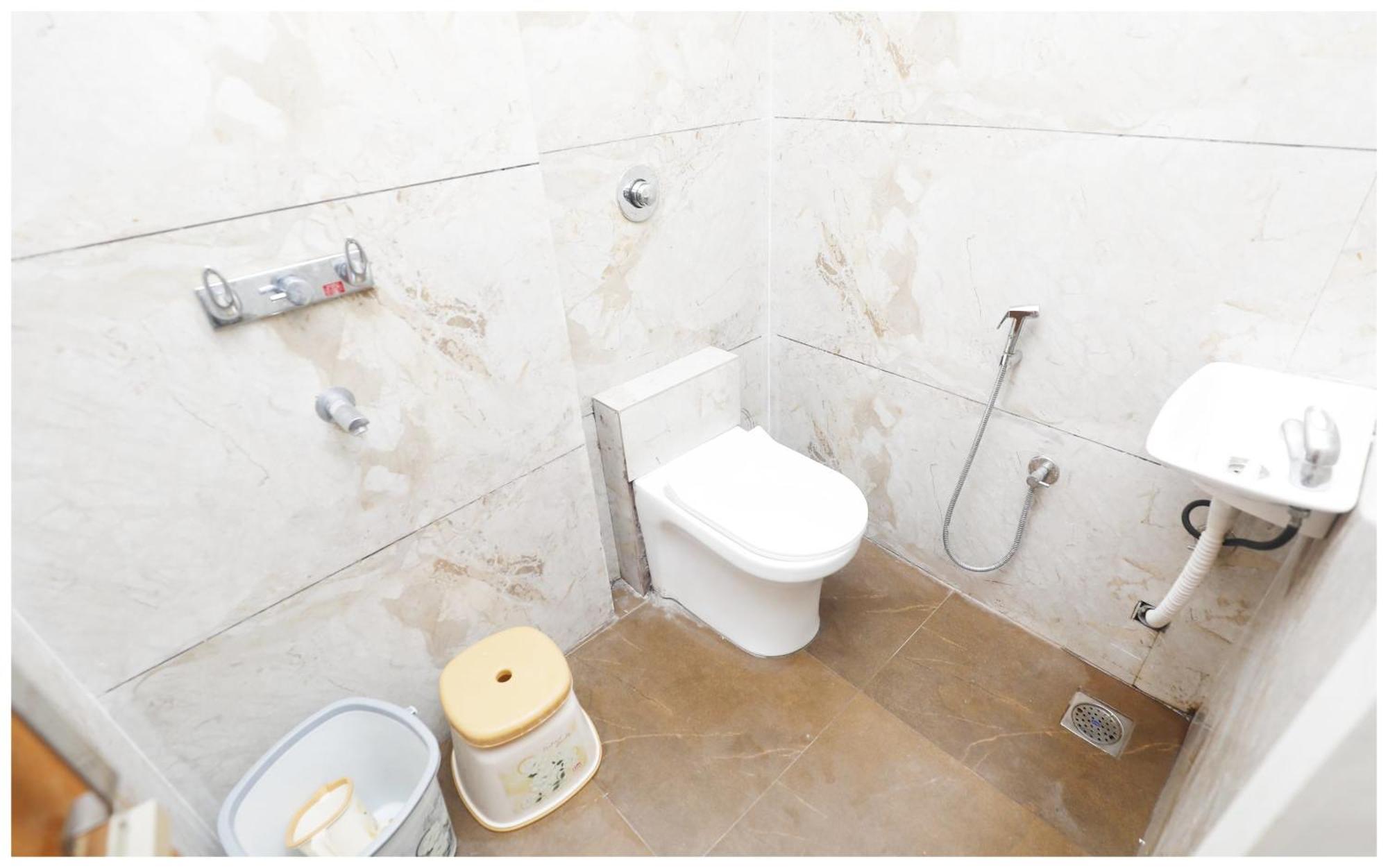 Premium Hotel Ujjain - G A R I M A - Near Mahakal Temple And Rivar - Railway Station - Hygiene & Spacious Room - With Wifi- And Parking Facilities - Best Hotel In Ujjain Exterior photo
